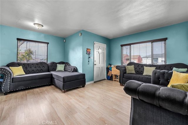 1700 W Raymond Street, Compton, CA 90220