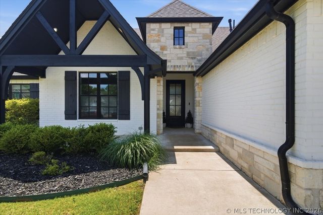 3254 W 113th Street S, Jenks, OK 74037