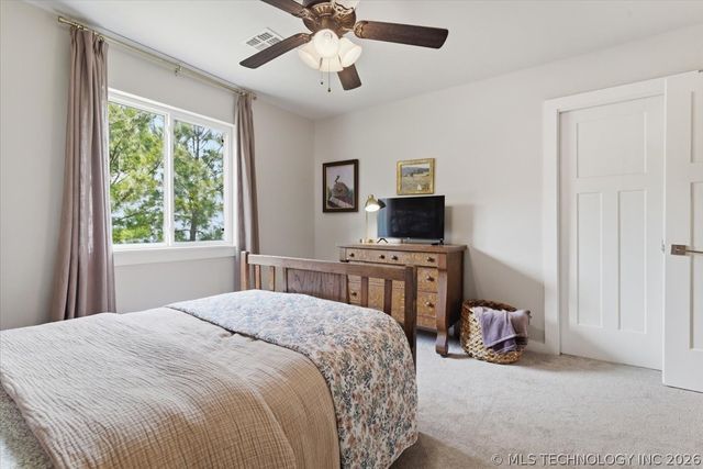 3254 W 113th Street S, Jenks, OK 74037