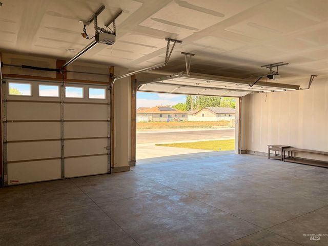751 Waveland Avenue, Filer, ID 83328