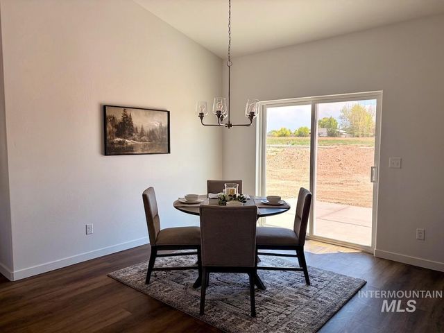 751 Waveland Avenue, Filer, ID 83328
