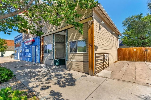 321-323 E Northern Ave, Pueblo, CO 81006