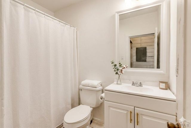 321-323 E Northern Ave, Pueblo, CO 81006