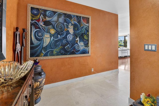 122 Andrews Avenue C, Delray Beach, FL 33483