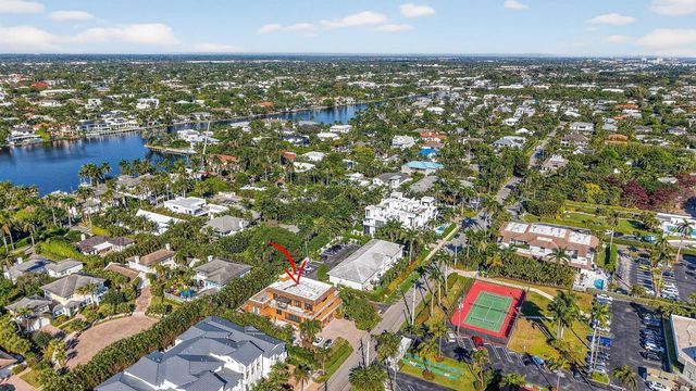 122 Andrews Avenue C, Delray Beach, FL 33483