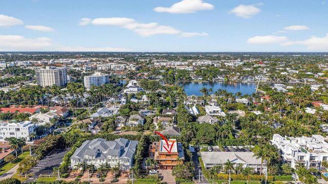 122 Andrews Avenue C, Delray Beach, FL 33483