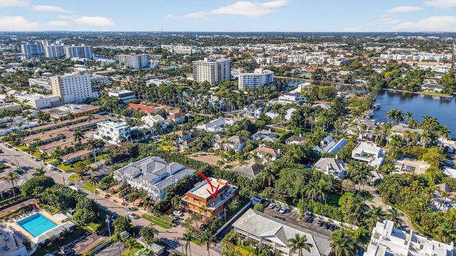 122 Andrews Avenue C, Delray Beach, FL 33483