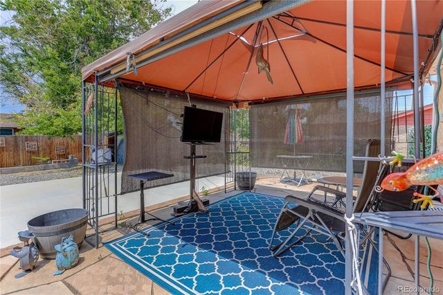 6861 Ivy Street, Commerce City, CO 80022