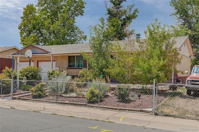 6861 Ivy Street, Commerce City, CO 80022