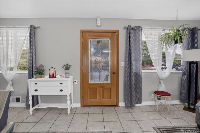 6861 Ivy Street, Commerce City, CO 80022