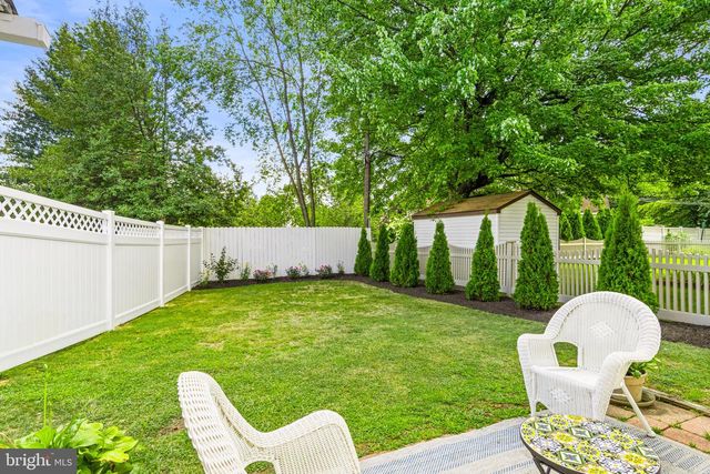 1500 W CHESTER PIKE, Havertown, PA 19083
