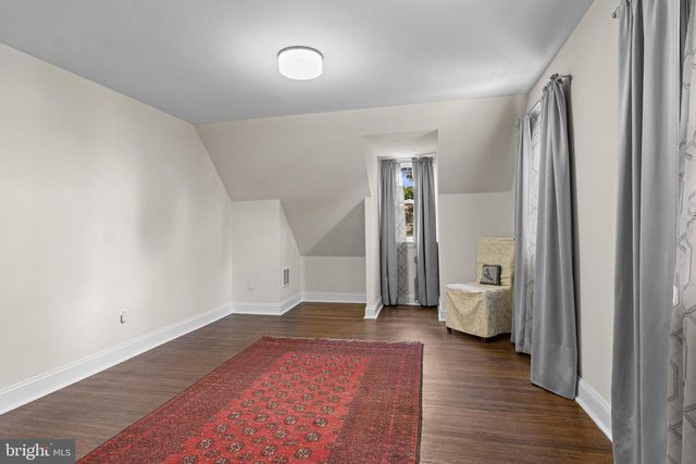 1500 W CHESTER PIKE, Havertown, PA 19083