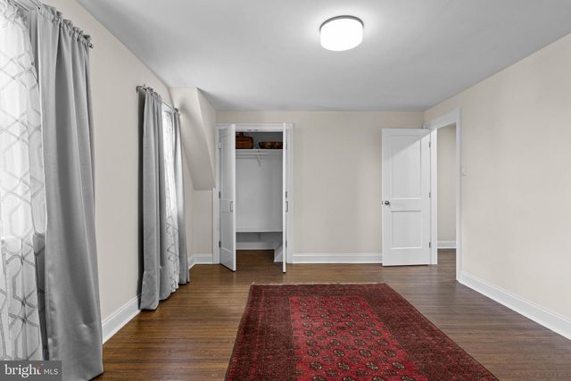1500 W CHESTER PIKE, Havertown, PA 19083