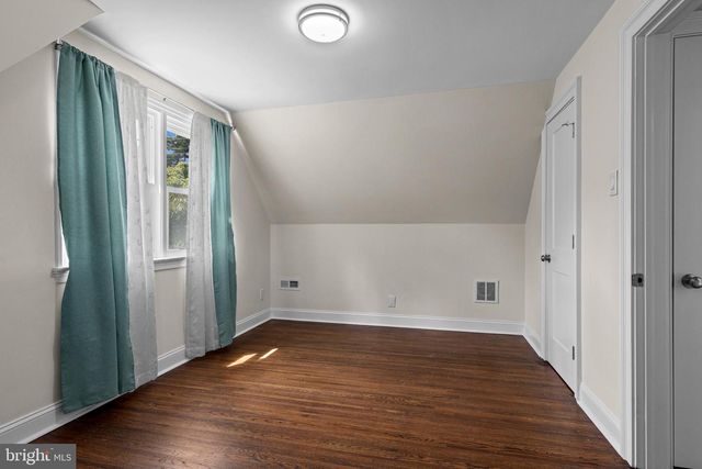 1500 W CHESTER PIKE, Havertown, PA 19083