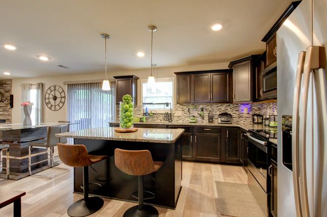 1088 Fuji Ln, Clarksville, TN 37040