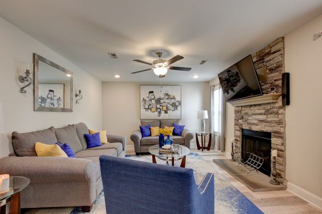 1088 Fuji Ln, Clarksville, TN 37040
