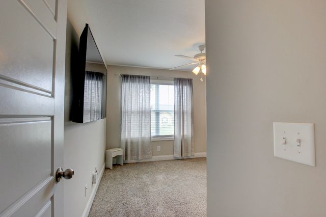 1088 Fuji Ln, Clarksville, TN 37040
