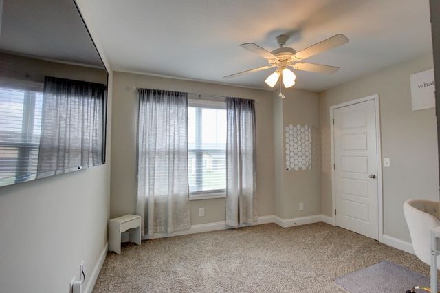 1088 Fuji Ln, Clarksville, TN 37040