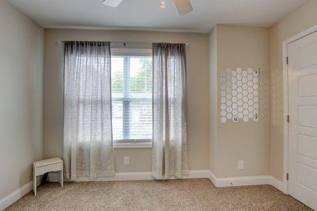1088 Fuji Ln, Clarksville, TN 37040
