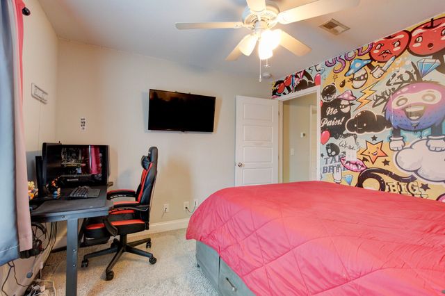 1088 Fuji Ln, Clarksville, TN 37040