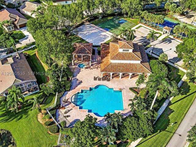 5133 Heron Pl, Coconut Creek, FL 33073