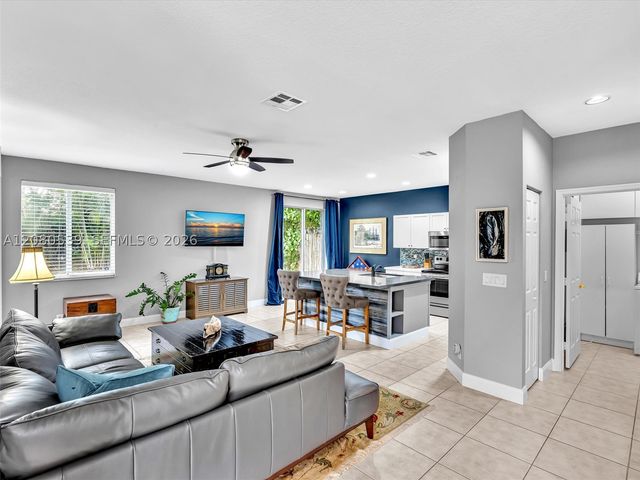 5133 Heron Pl, Coconut Creek, FL 33073