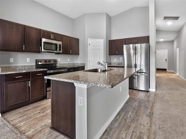 5936 SLATE ROCK DRIVE, Lakeland, FL 33811