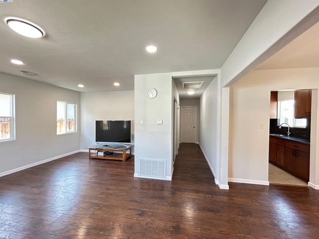 1478 156th Ave., San Leandro, CA 94578