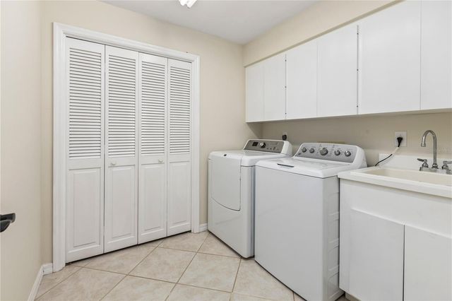 4714 ELDER BERRY DRIVE, Sarasota, FL 34241