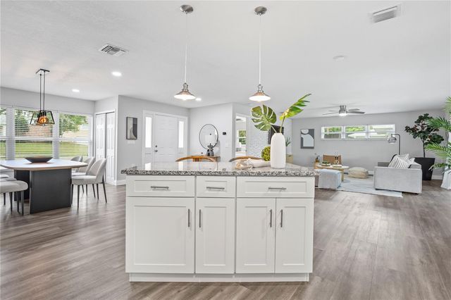 516 OAKWOOD COURT, Altamonte Springs, FL 32714