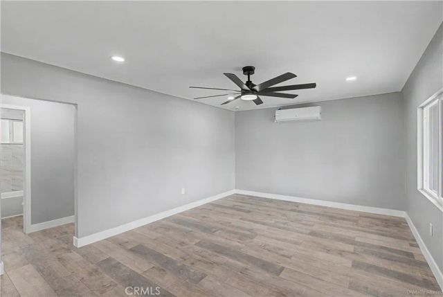 215 W Lugonia Ave, Redlands, CA 92374