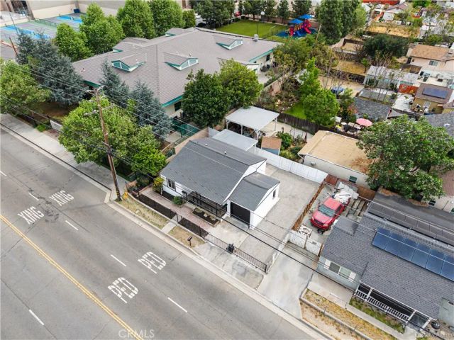 215 W Lugonia Ave, Redlands, CA 92374