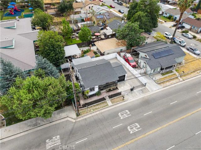 215 W Lugonia Ave, Redlands, CA 92374