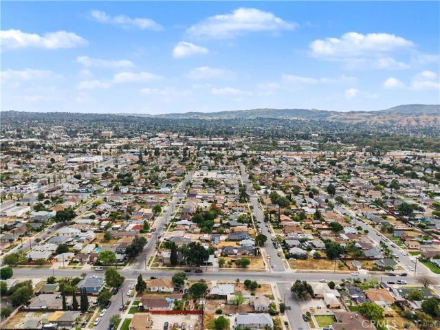 215 W Lugonia Ave, Redlands, CA 92374