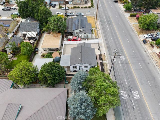 215 W Lugonia Ave, Redlands, CA 92374