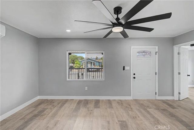 215 W Lugonia Ave, Redlands, CA 92374