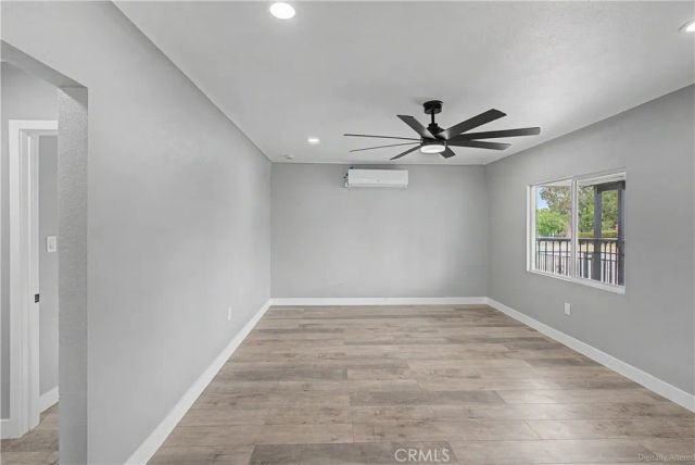 215 W Lugonia Ave, Redlands, CA 92374