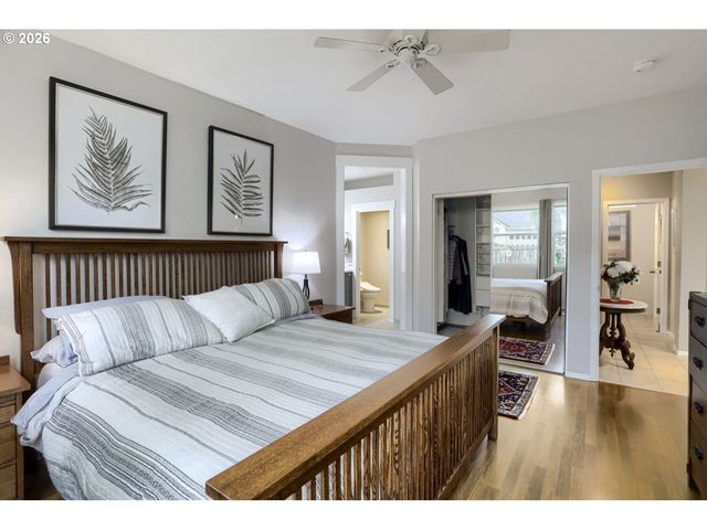 1817 Ne 63RD Ave, Hillsboro, OR 97124
