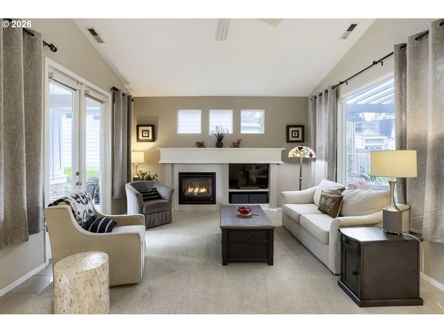 1817 Ne 63RD Ave, Hillsboro, OR 97124