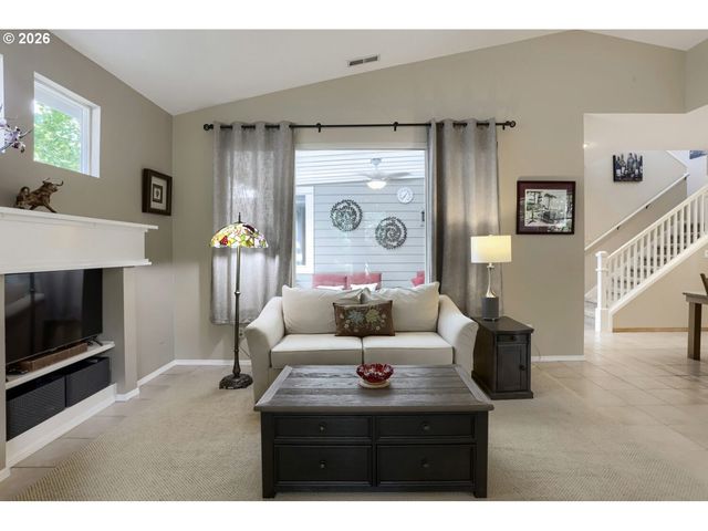 1817 Ne 63RD Ave, Hillsboro, OR 97124