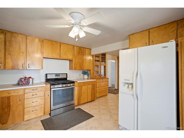 1284 Thompson St, Limon, CO 80828