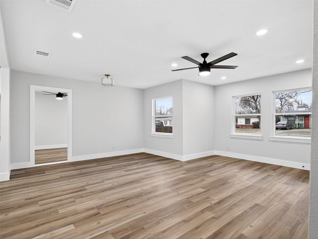 2236 Winthrop Drive, Dallas, TX 75228