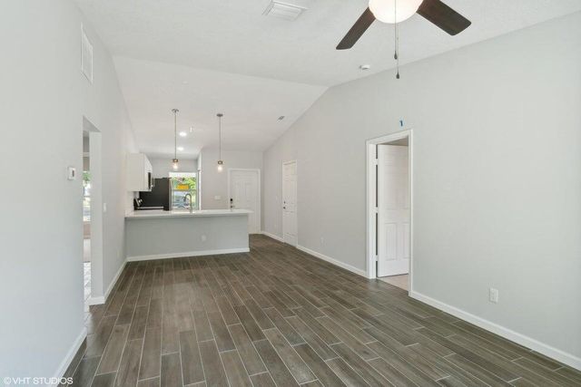 636 35th Street, West Palm Beach, FL 33407
