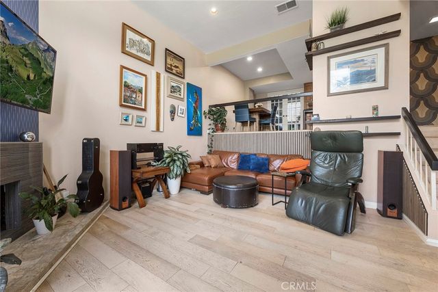 380 W Wilson St C102, Costa Mesa, CA 92627