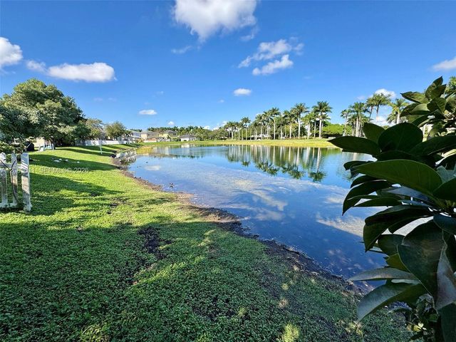 3457 NE 2nd St, Homestead, FL 33033