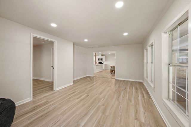 6517 Jameson Street, Richland Hills, TX 76118
