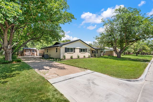 6517 Jameson Street, Richland Hills, TX 76118