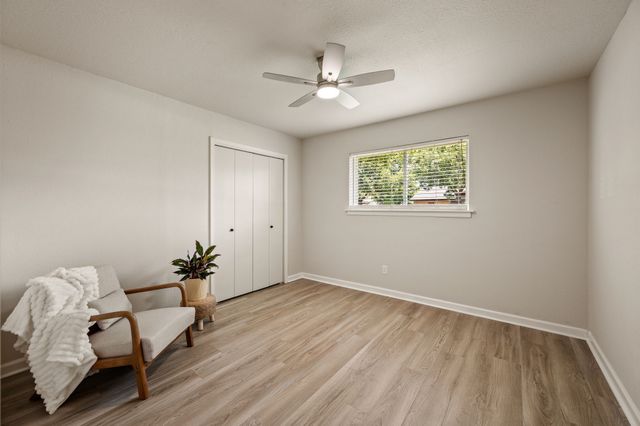 6517 Jameson Street, Richland Hills, TX 76118