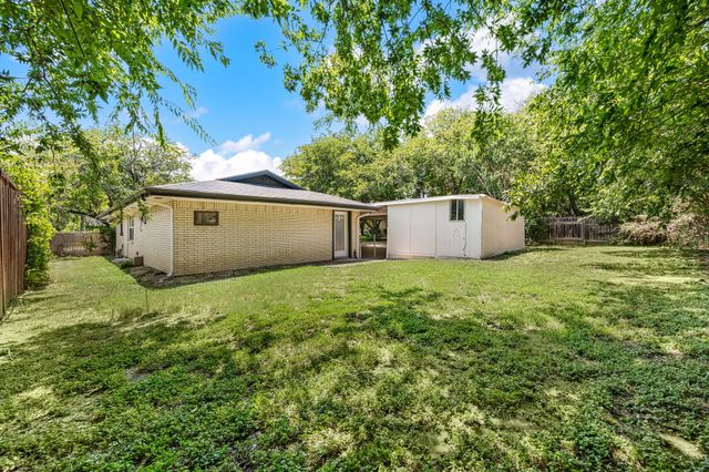 6517 Jameson Street, Richland Hills, TX 76118