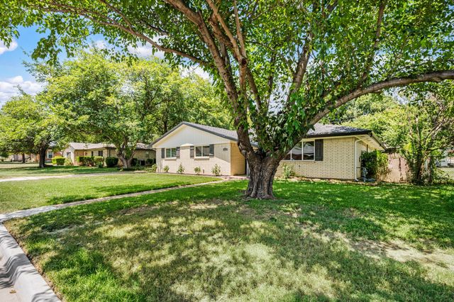 6517 Jameson Street, Richland Hills, TX 76118